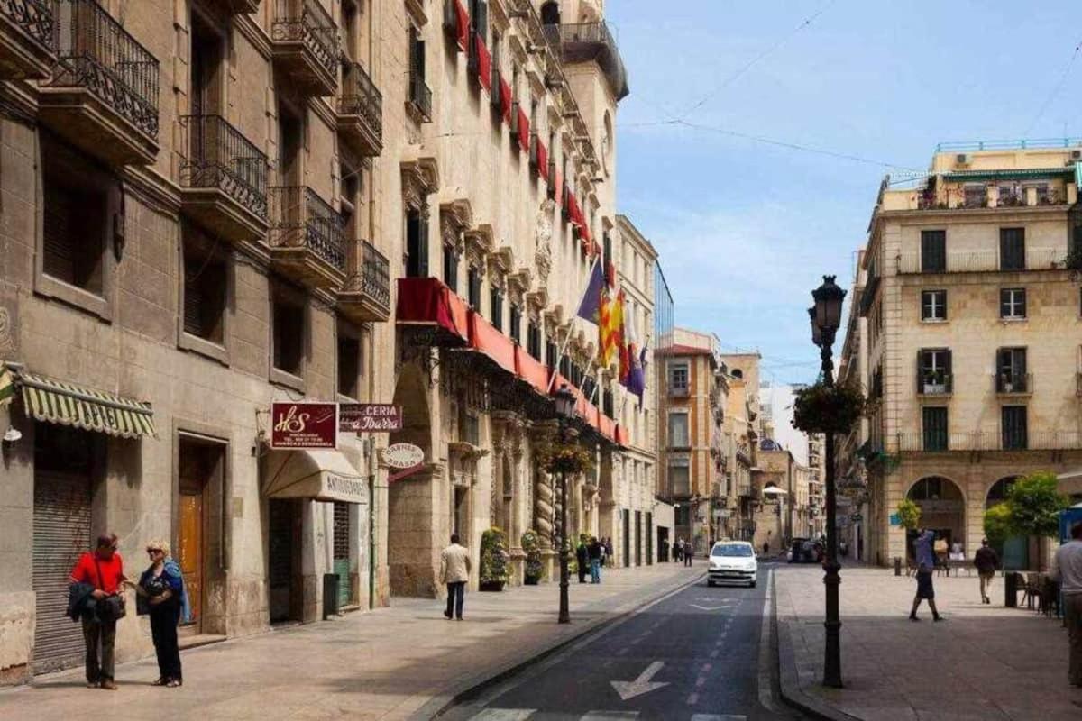 Apartment In Alicante Downtown/El Postiguet Beach Εξωτερικό φωτογραφία